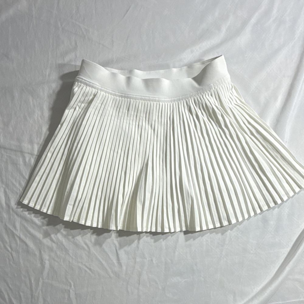 Lululemon Pleated White Tennis Skirt with Liner Shorts Pocket Women's Small